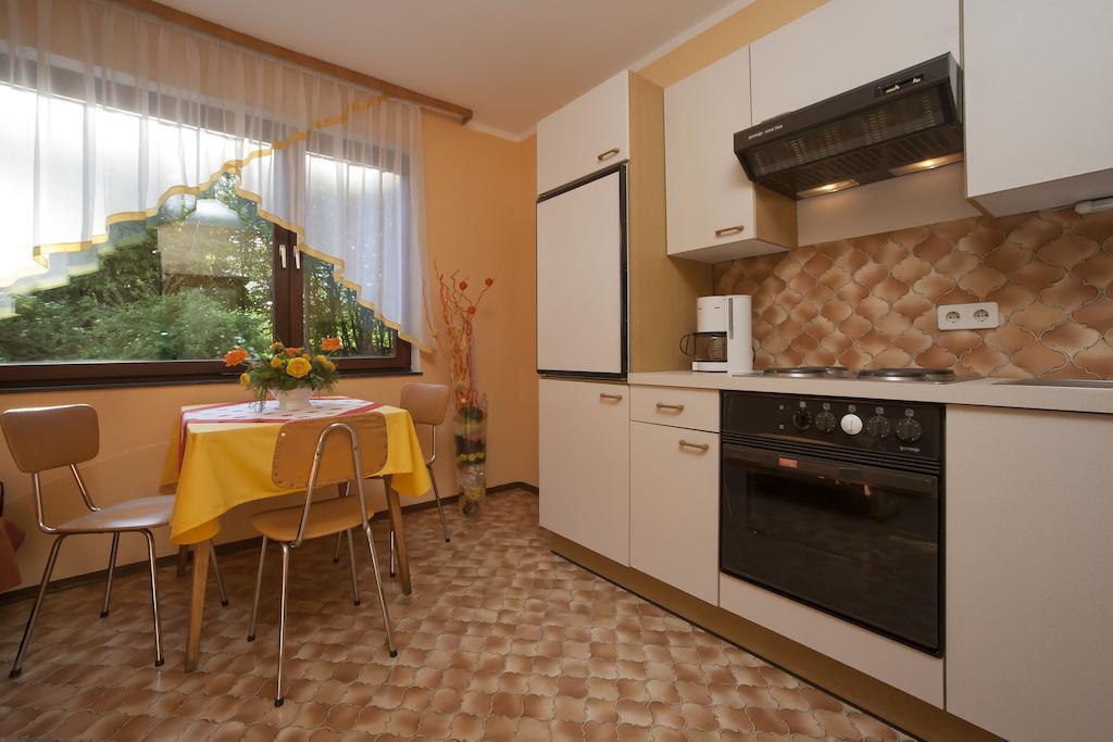 Haus Fischer フェルデン・アム・ヴェルターゼー 部屋 写真